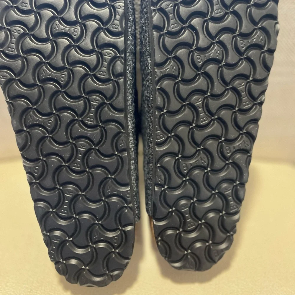Birkenstock Arizona Rivet Wool Felt Shearling Charcoal Sandals Men’s 42